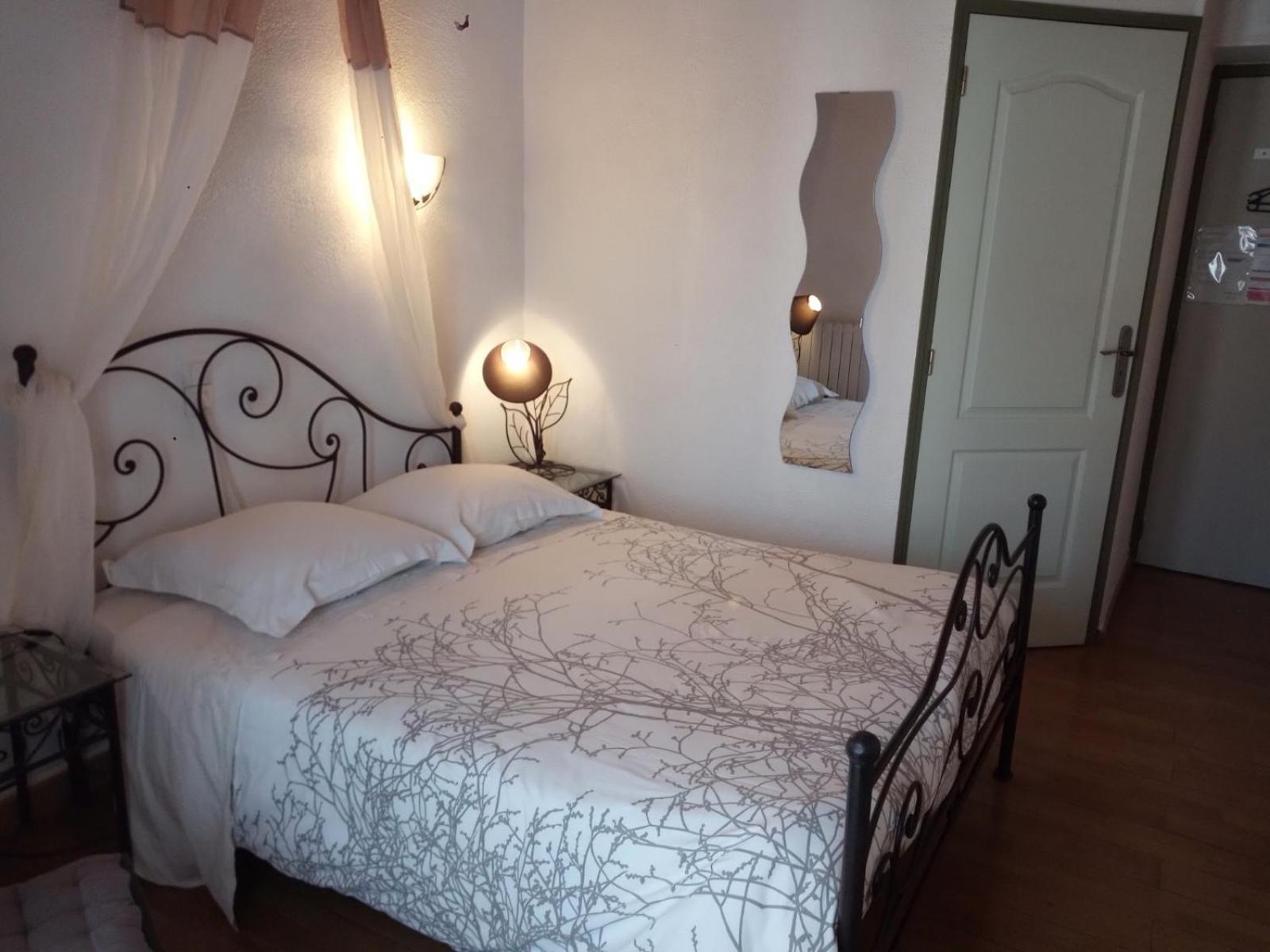 L'Orangeraie Bed & Breakfast Elne Eksteriør bilde
