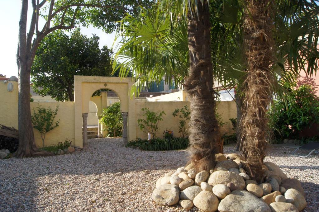 L'Orangeraie Bed & Breakfast Elne Eksteriør bilde